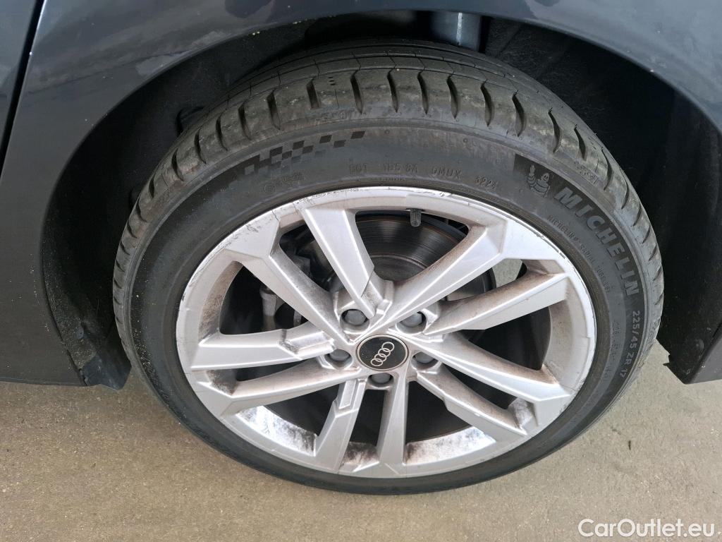  Audi  A3  Berline 35 TDI Business Line 2.0 TDI 150CV BVA7 E6d #38