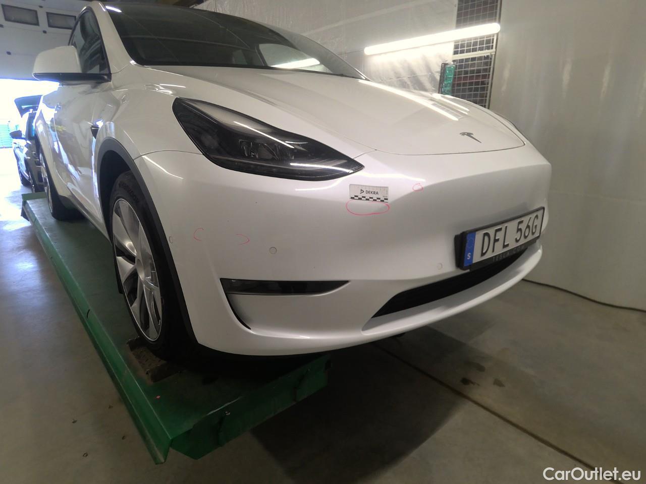  Tesla  Model Y  75kWh Long-Range AWD #28