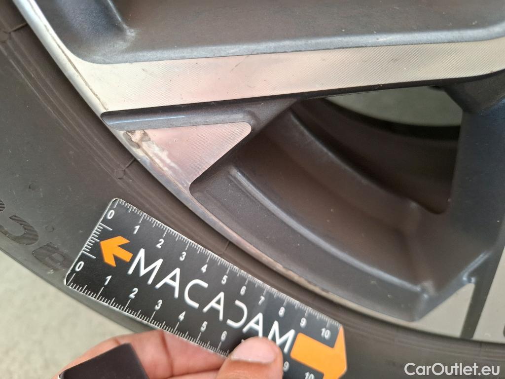  Bmw  X1 BMW  / 2019 / 5P / SUV sDrive18d Business Design BVA8 #5