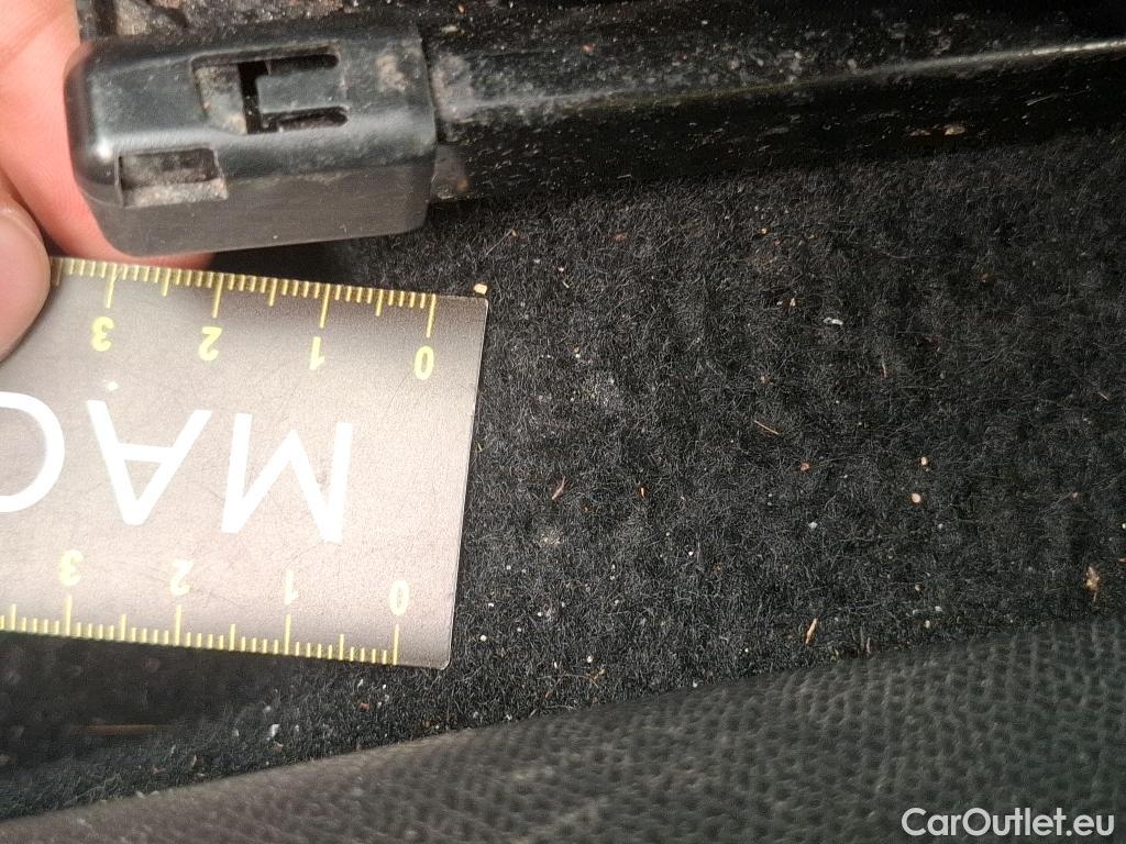  Citroen  C4  Berline Feel 1.2 PureTech 130CV BVA8 6E #41