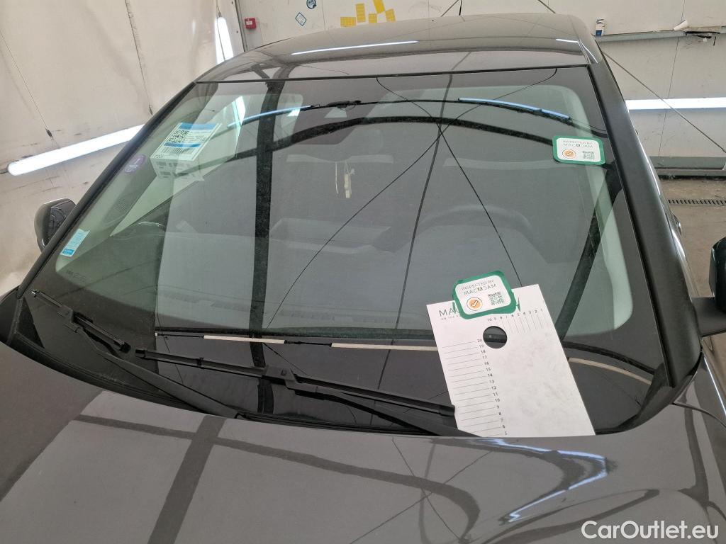  Citroen  C4  Berline Feel 1.2 PureTech 130CV BVA8 6E #8