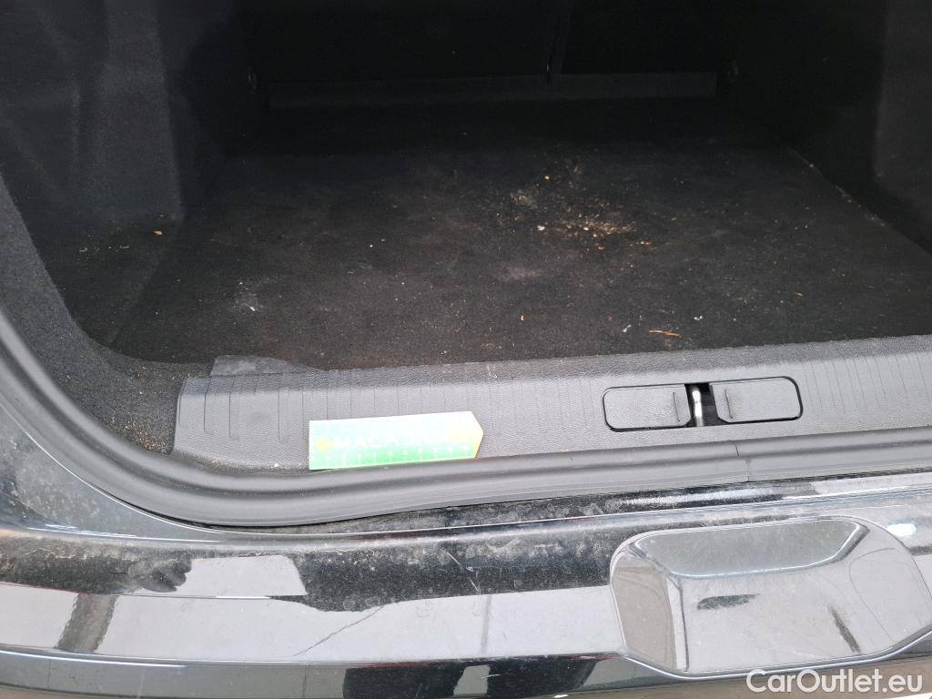  Citroen  C4  X Feel Pack 1.2 PureTech 130CV BVA8 6E #27