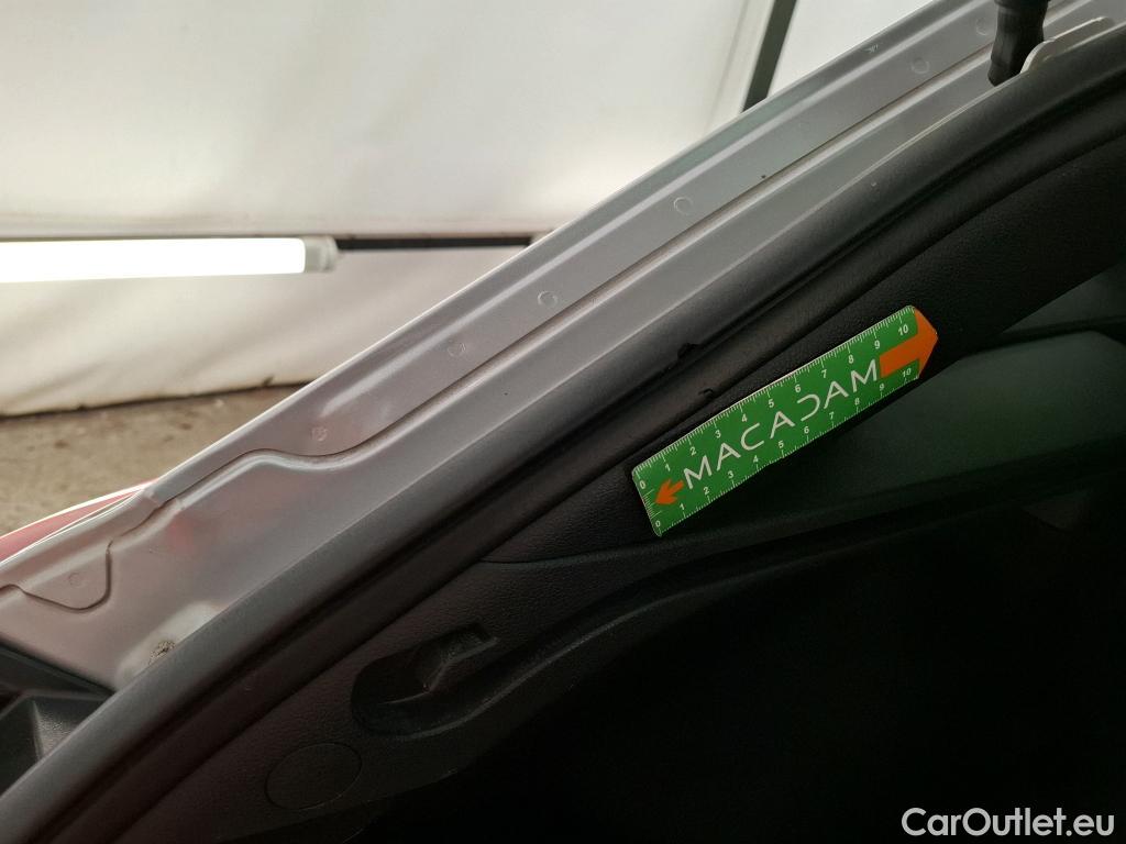  Hyundai  i30 HYUNDAI  Sport Wagon  2020  5P  Break 10 TGDI 120 MHEV IMT CREATIVE SW #38
