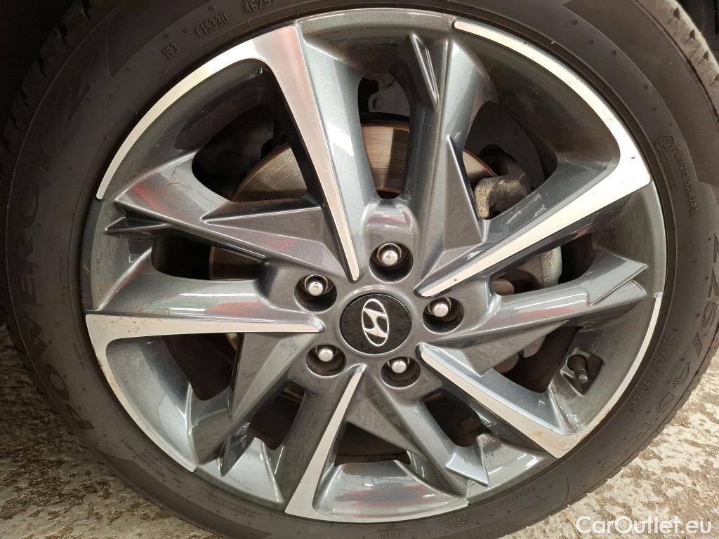  Hyundai  i30 HYUNDAI  Sport Wagon  2020  5P  Break 10 TGDI 120 MHEV IMT CREATIVE SW #78