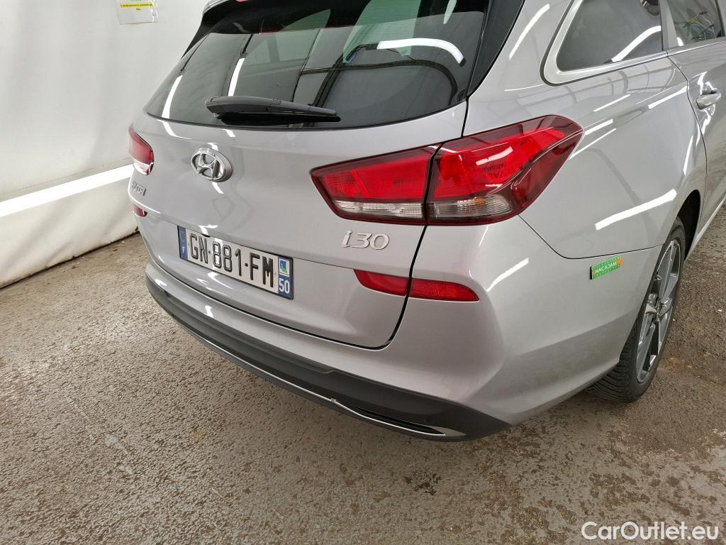  Hyundai  i30 HYUNDAI  Sport Wagon  2020  5P  Break 10 TGDI 120 MHEV IMT CREATIVE SW #34