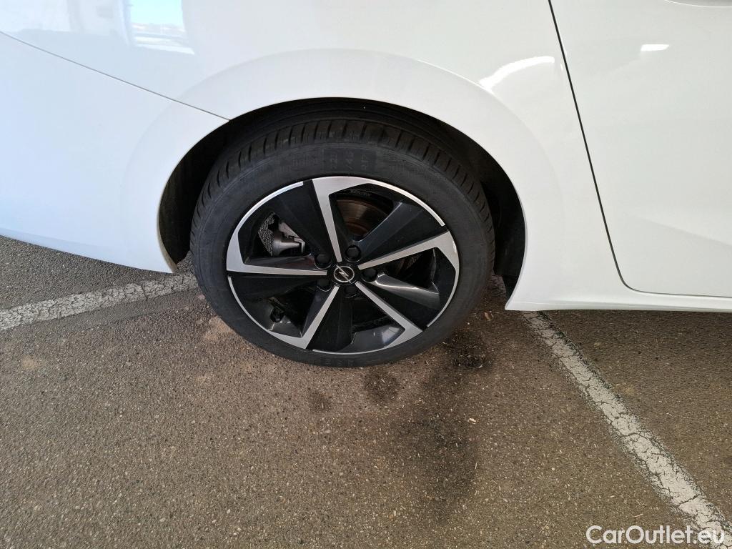  Opel  Astra  Sports Tourer GS 1.5 130CV BVA8 6E #45