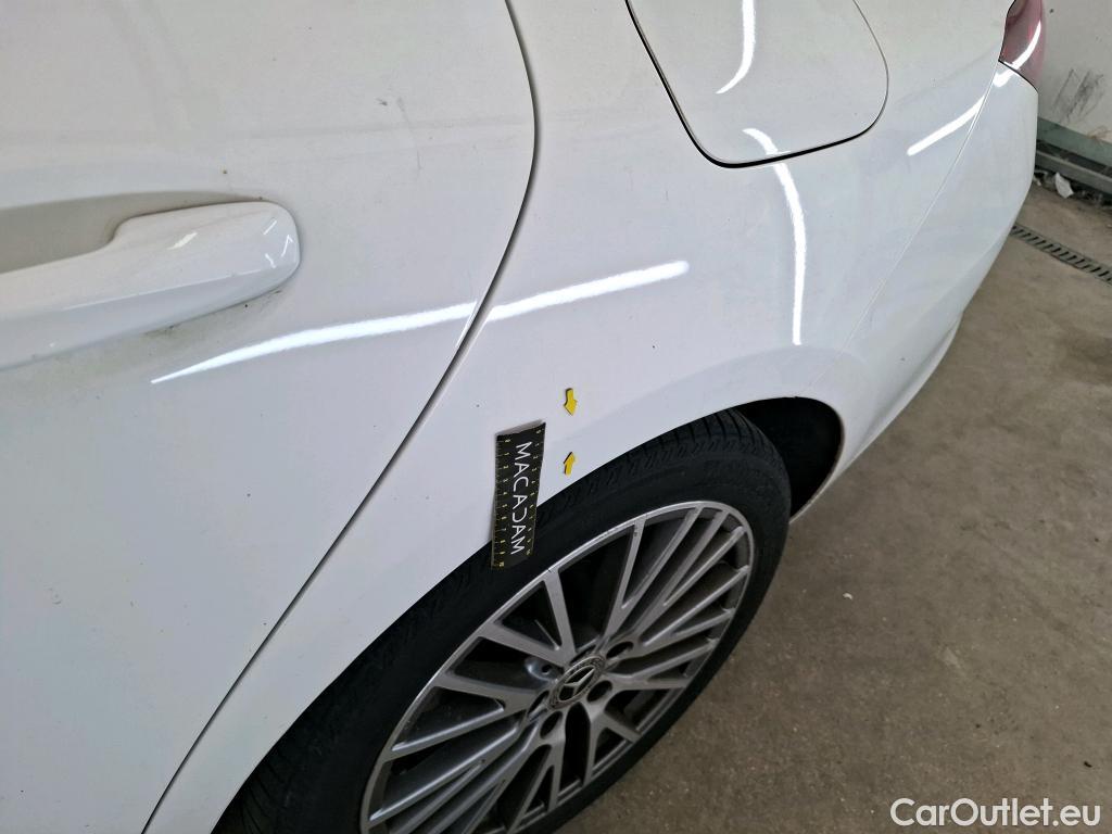  Mercedes  CLA-Klasse MERCEDES-BENZ CLA Coupe / 2019 / 4P / Coupé CLA 200 d Business Line BA8 #47