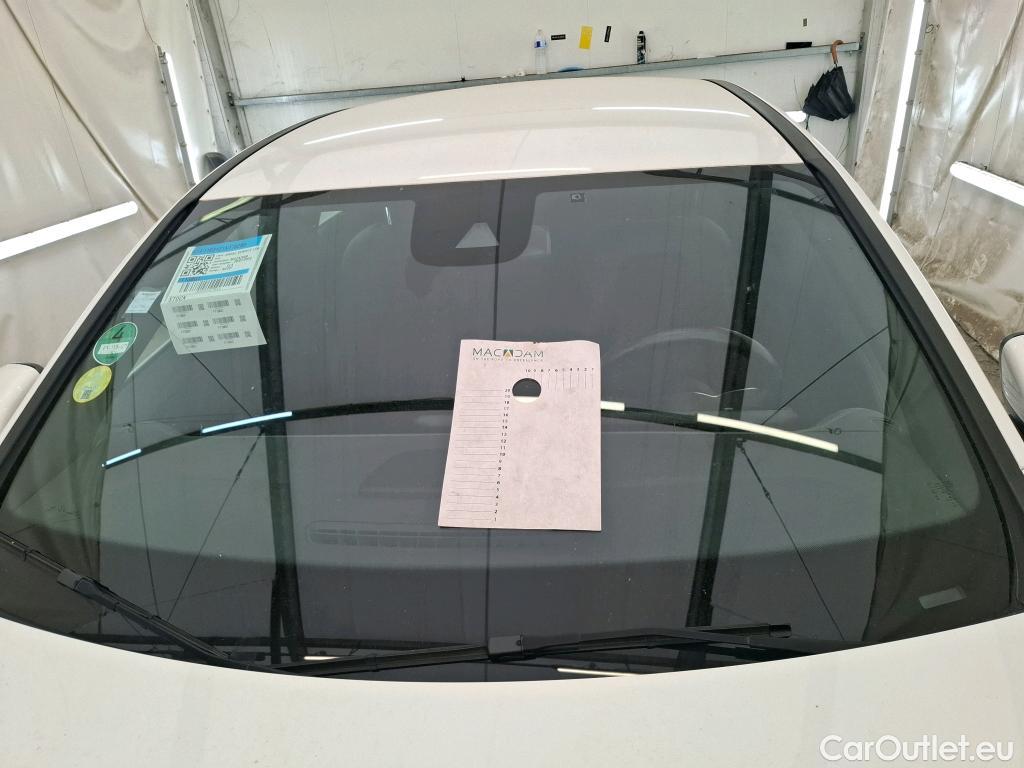  Mercedes  CLA-Klasse MERCEDES-BENZ CLA Coupe / 2019 / 4P / Coupé CLA 200 d Business Line BA8 #49
