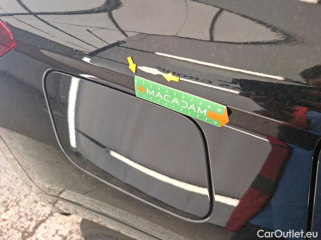  Opel   Grandland X Grandland X Elegance Business 1.5 130CV BVA8 E6d #9