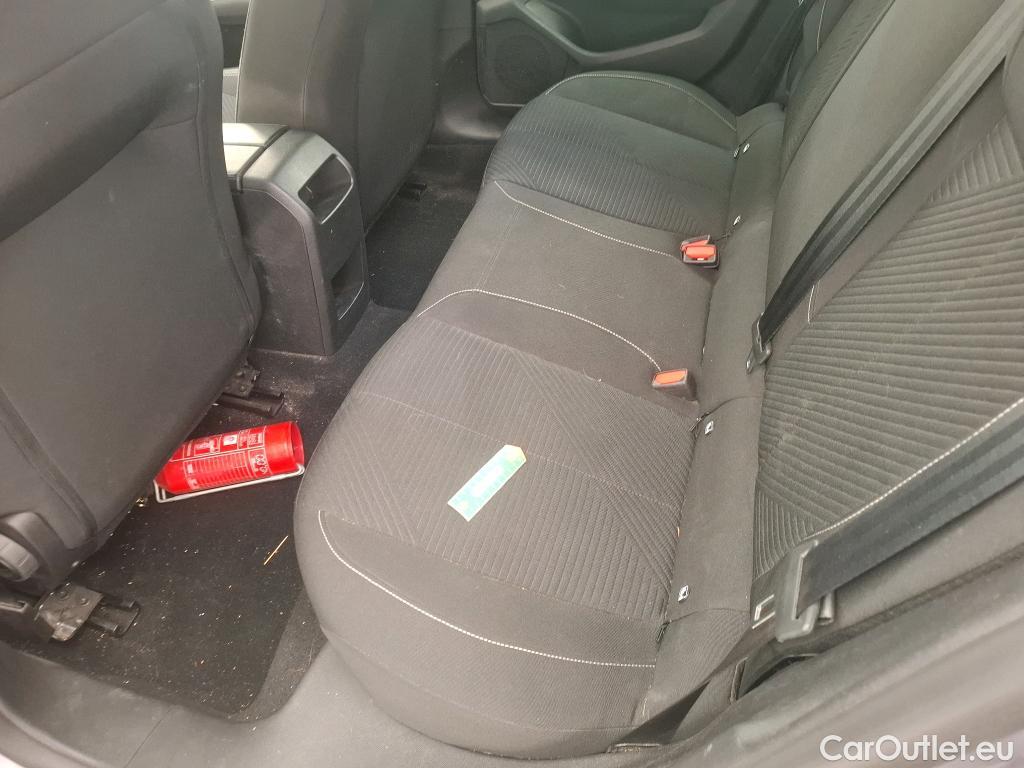 Peugeot  308  Active Pack 1.2 PureTech 130CV BVA8 E6d #50