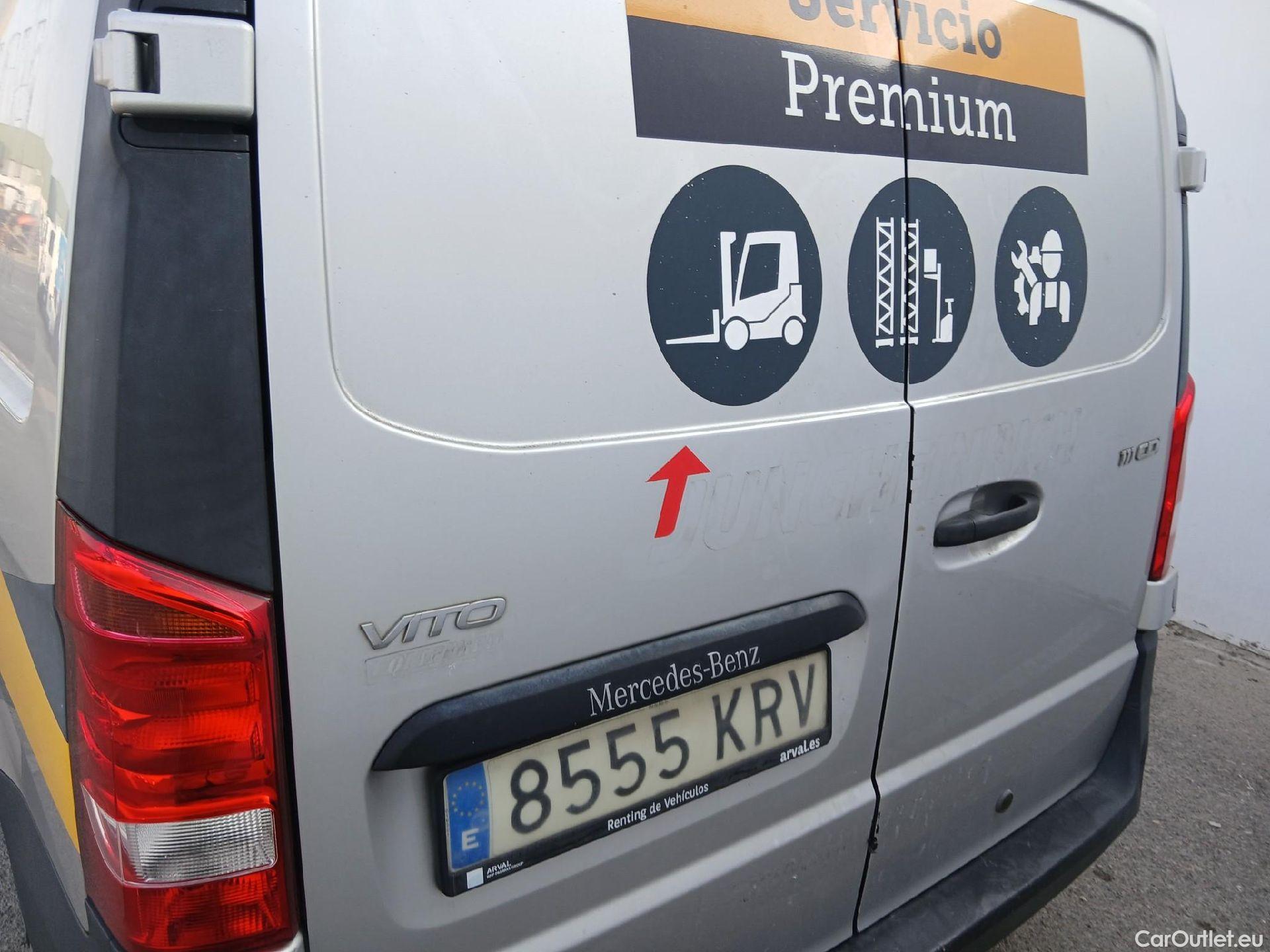  Mercedes  Vito MERCEDES-BENZ  / 2014 / 4P / furgón 111 CDI Larga #19