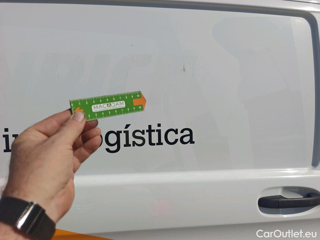  Mercedes  Vito MERCEDES-BENZ  / 2014 / 4P / furgón 111 CDI Larga #17