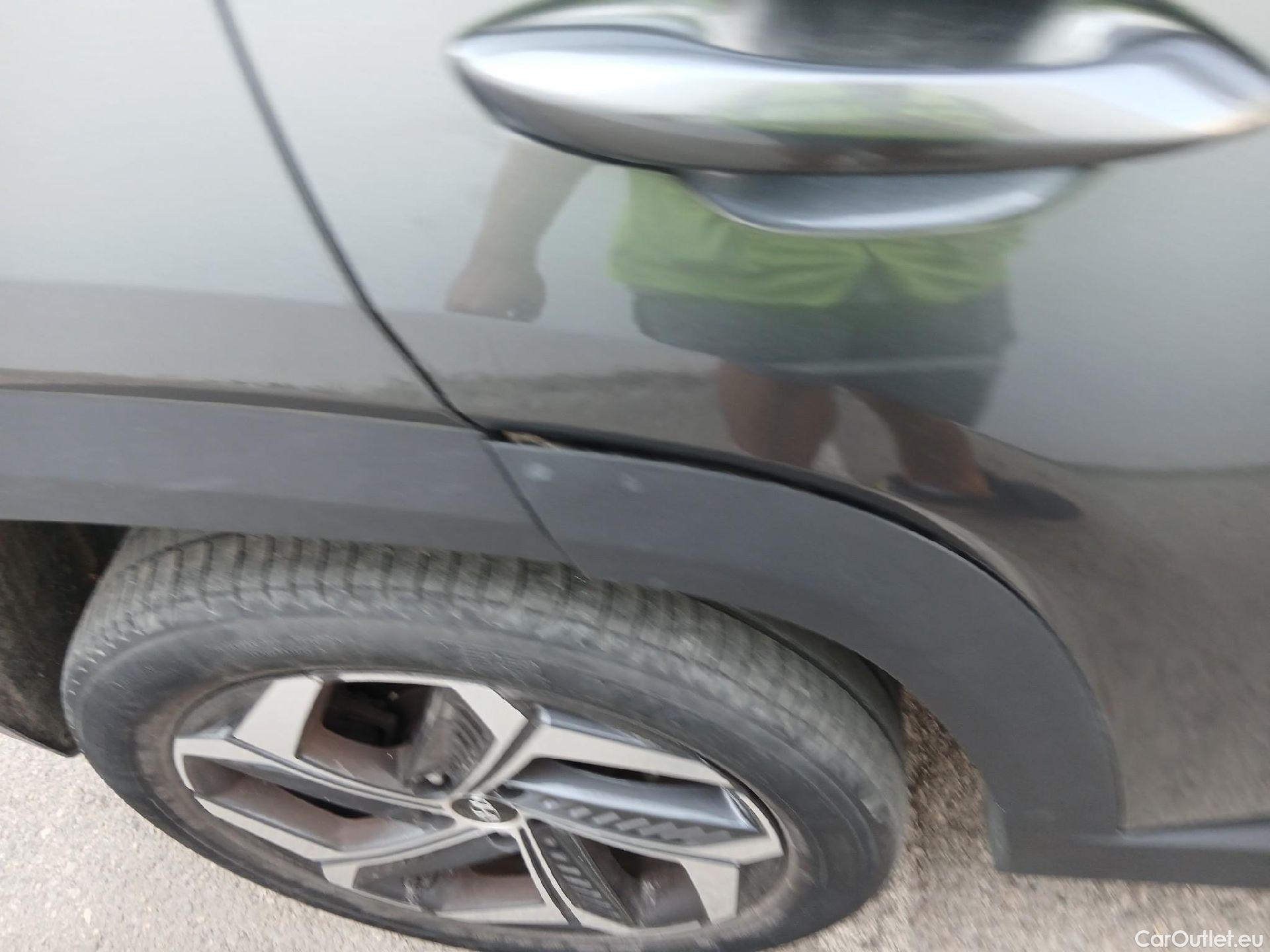  Hyundai  Tucson HYUNDAI  / 2020 / 5P / todoterreno 1.6 TGDI 169kW HEV Tecno Sky Auto #26