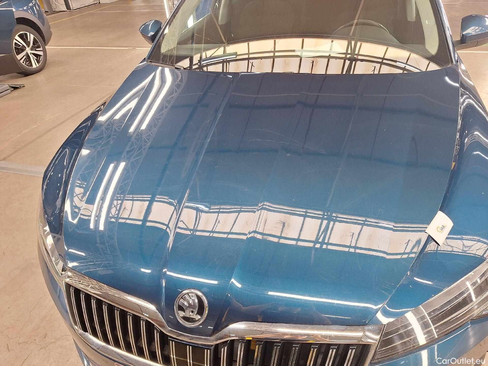  Skoda  Superb Skoda,  Combi FL'19, Sup.Comb.TSI 150 Amb.DSG #1