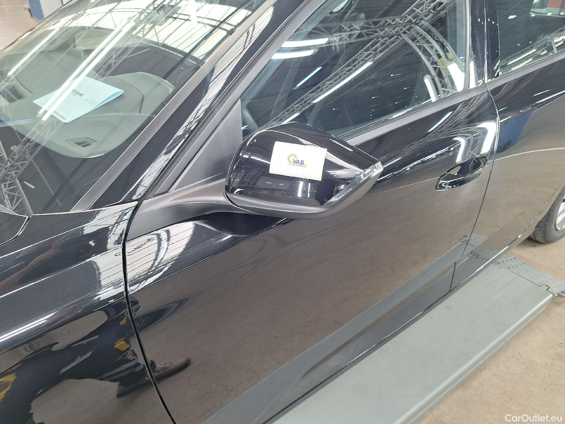  Peugeot  308 Peugeot,  '21 ,  1.2 110 Active Pack #10
