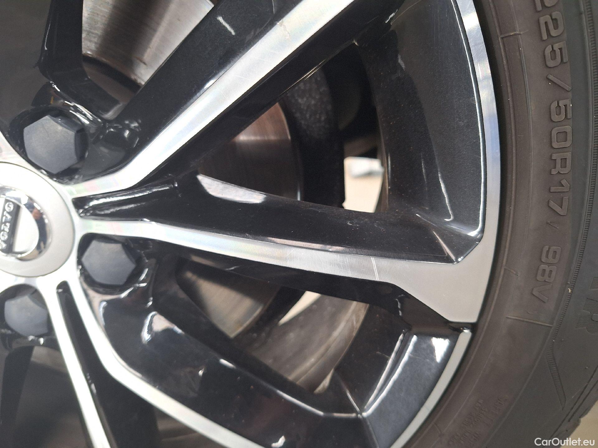  Volvo  V60 Volvo,  '18,  D3 Momentum Pro Gtr. #15