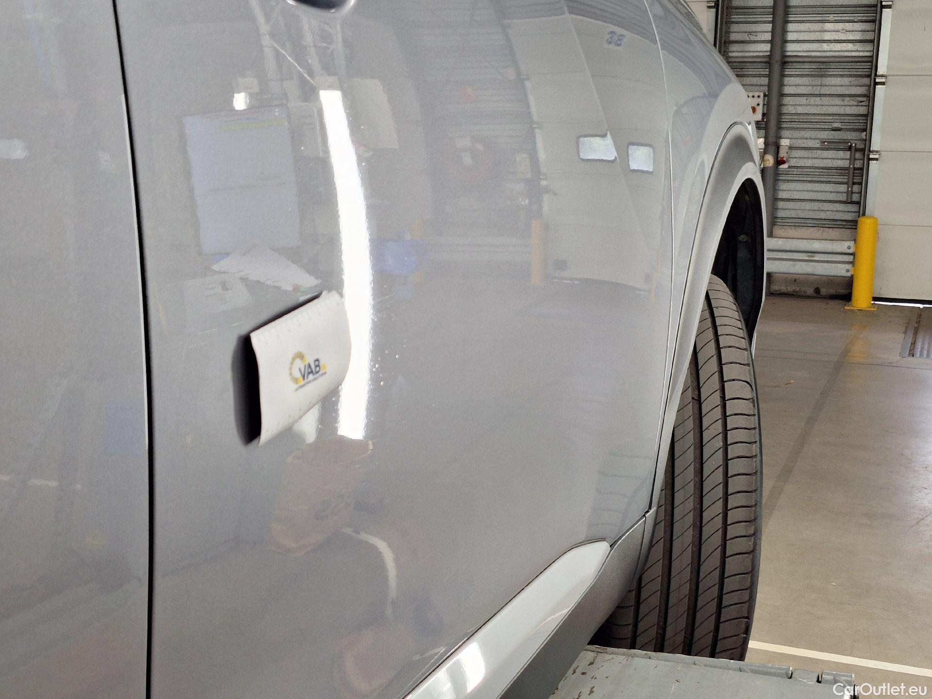  Peugeot  2008 Peugeot,  '19,  1.5BlueHDi 96kW All.Pa.A #19