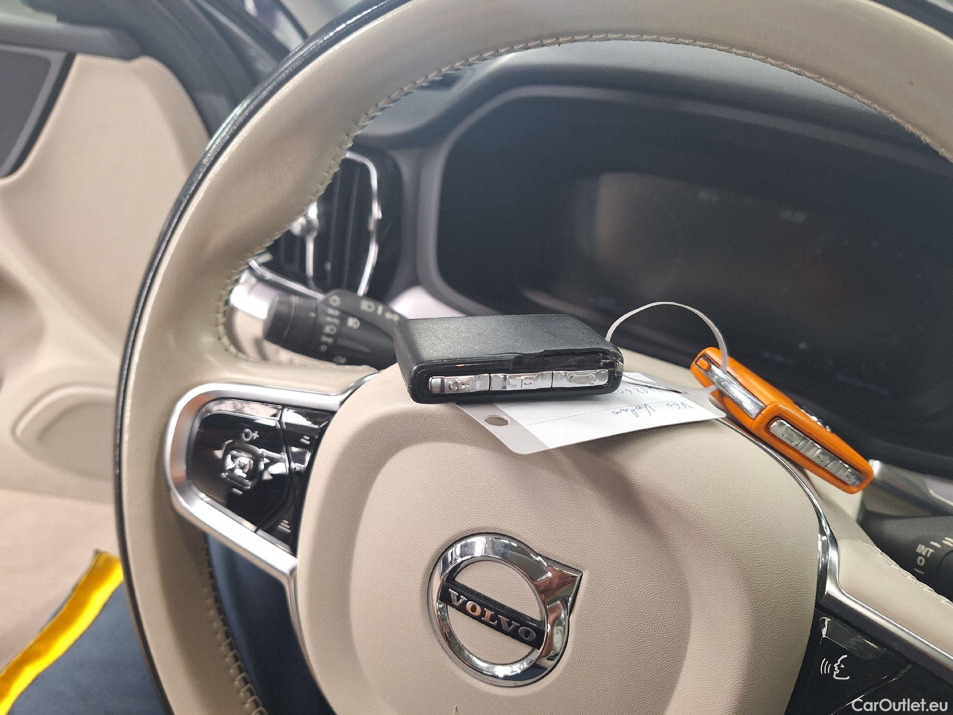  Volvo  V60 Volvo,  '18,  D3 Momentum Pro Gtr. #32