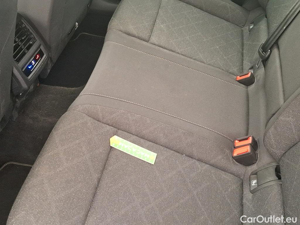  Volkswagen  Golf  VOLKSWAGEN / 2020 / 5P / Berline 1.5 ETSI OPF 130 DSG7 LIFE BUSINESS #14