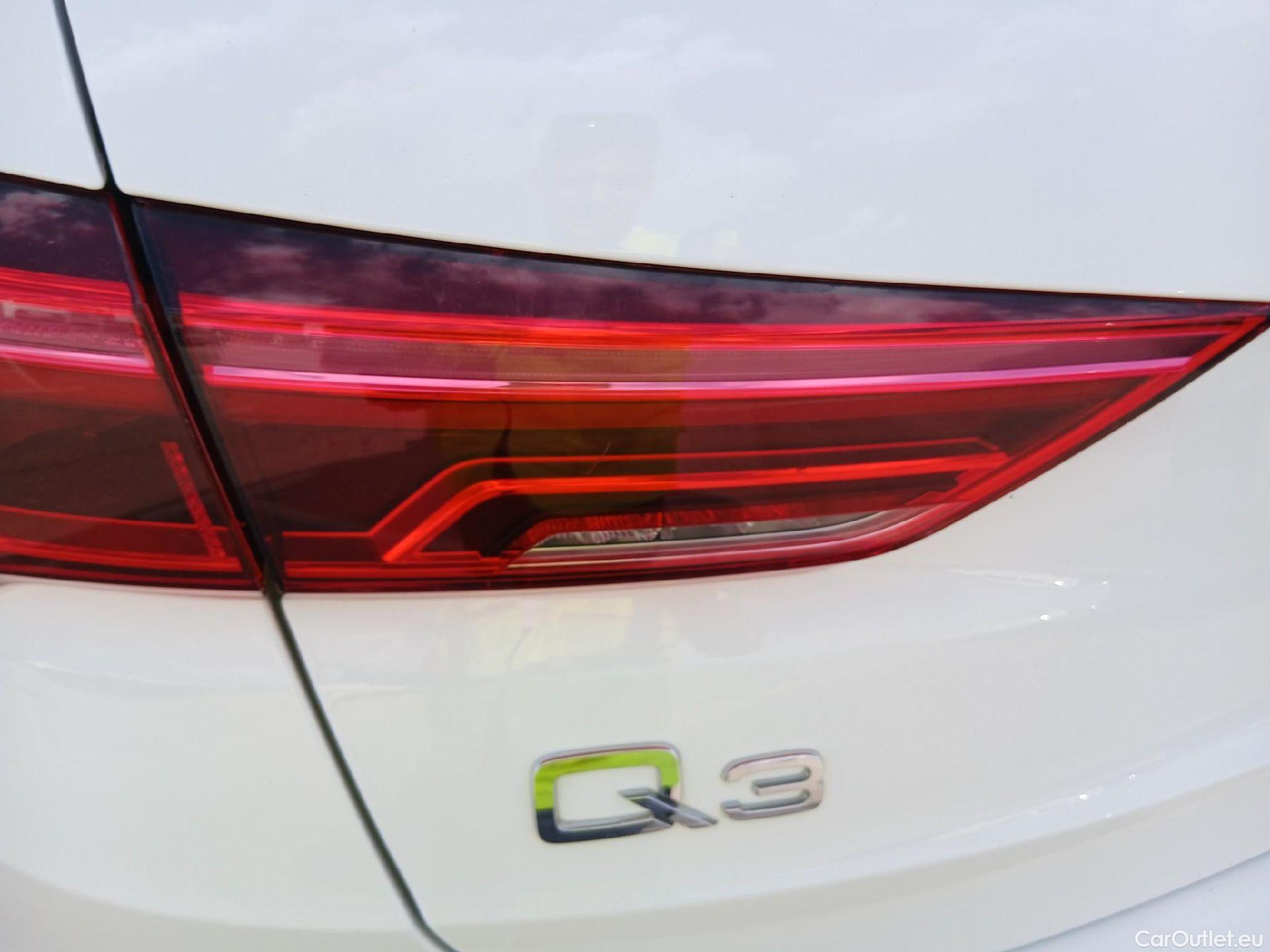  Audi  Q3 AUDI  / 2018 / 5P / todoterreno Advanced 35 TDI 110kW (150CV) S tronic (AC2) #35