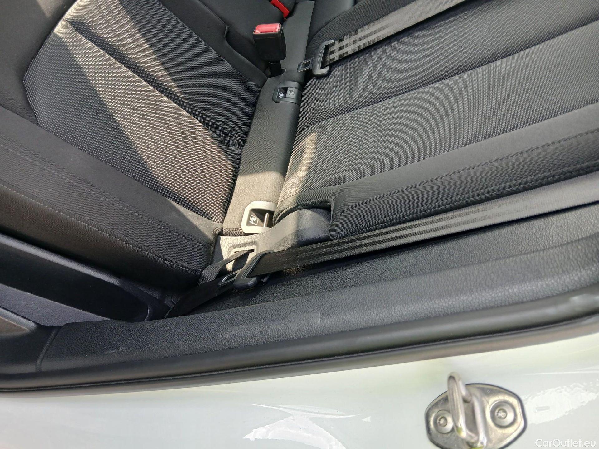  Audi  Q3 AUDI  / 2018 / 5P / todoterreno Advanced 35 TDI 110kW (150CV) S tronic (AC2) #26
