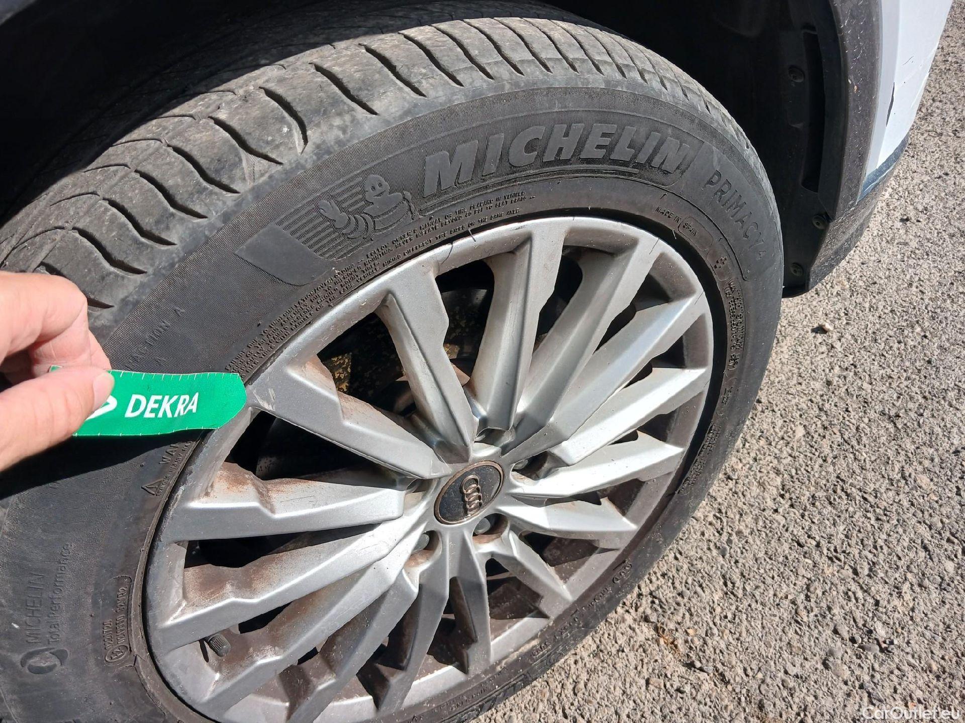  Audi  Q2 AUDI  / 2016 / 5P / todoterreno Design 30 TFSI 85kW (116CV) #51