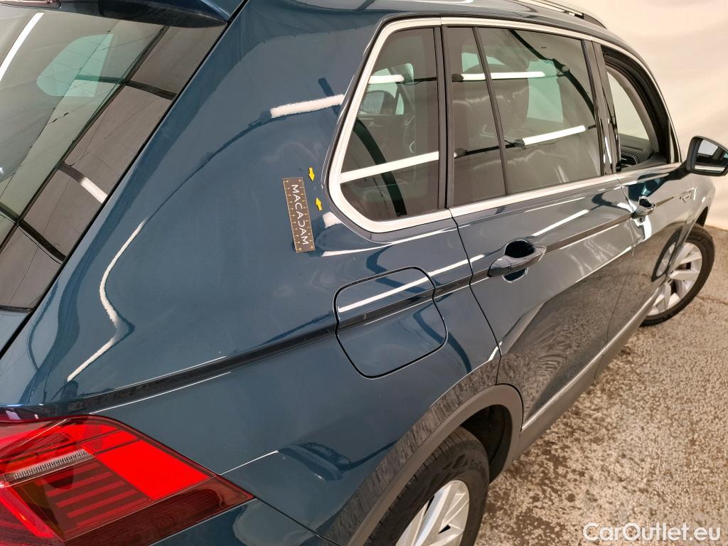  Volkswagen  Tiguan VOLKSWAGEN  / 2020 / 5P / SUV 1.4 eHybrid 245 DSG6 Elegance Exclusive #21