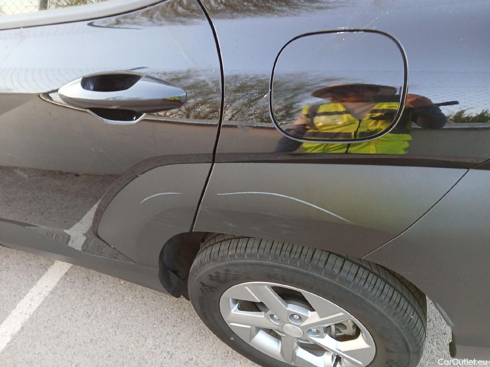  Hyundai  Konna HYUNDAI Kona / 2023 / 5P / todoterreno 1.6 GDI HEV Maxx DCT #14