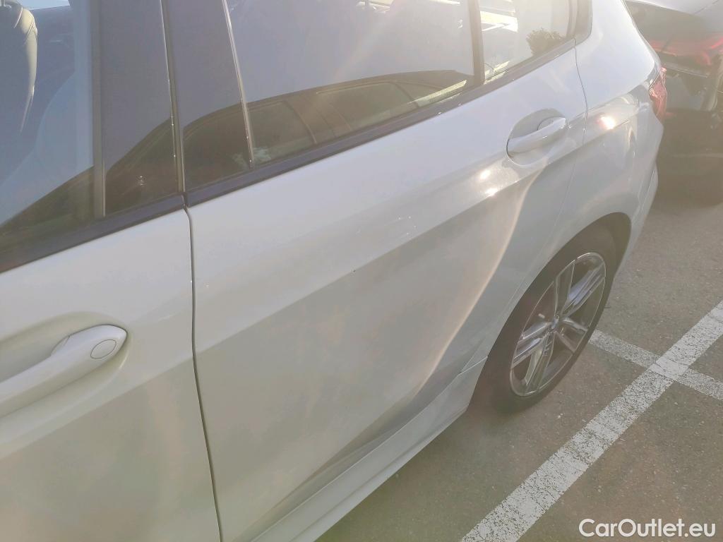  Bmw  Serie 1 BMW  / 2019 / 5P / berlina con portón 118iA #PAQUETE M# #15