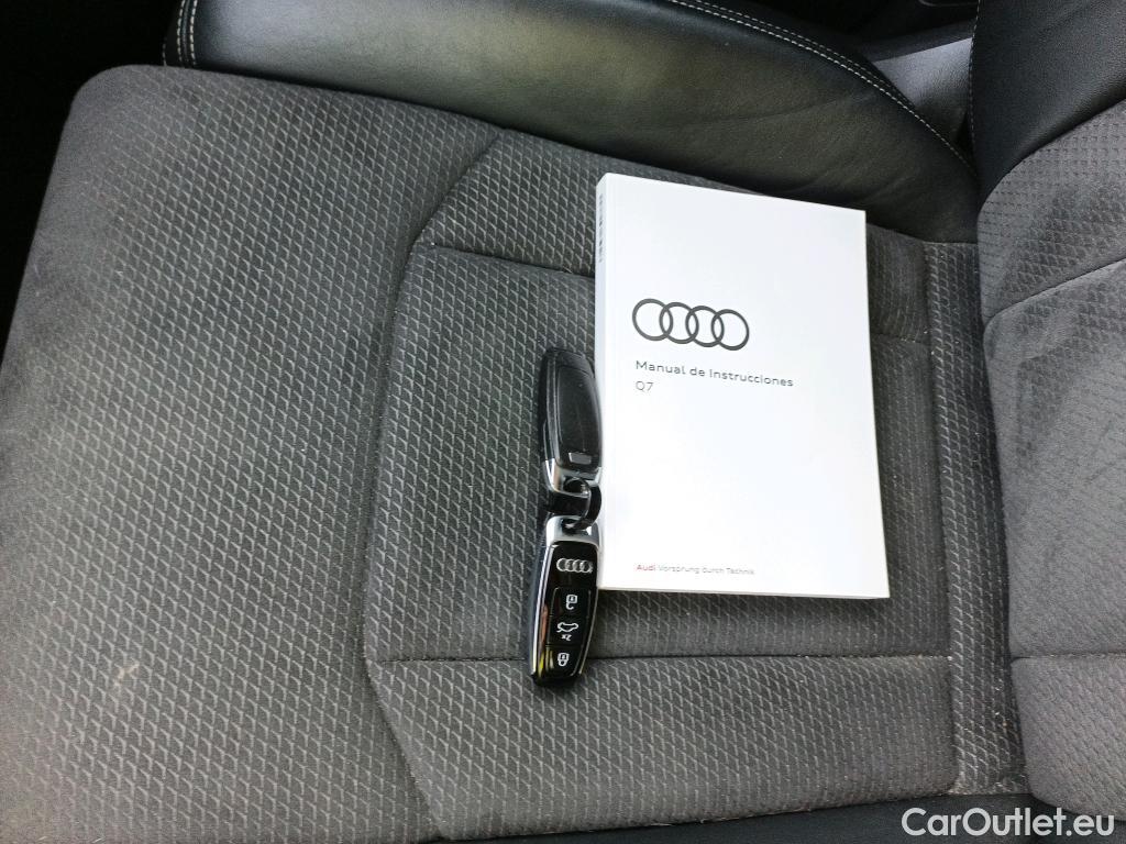  Audi  Q7 AUDI  / 2019 / 5P / todoterreno S line 45 TDI 170kW (232CV) quat. tip.(AC) #32