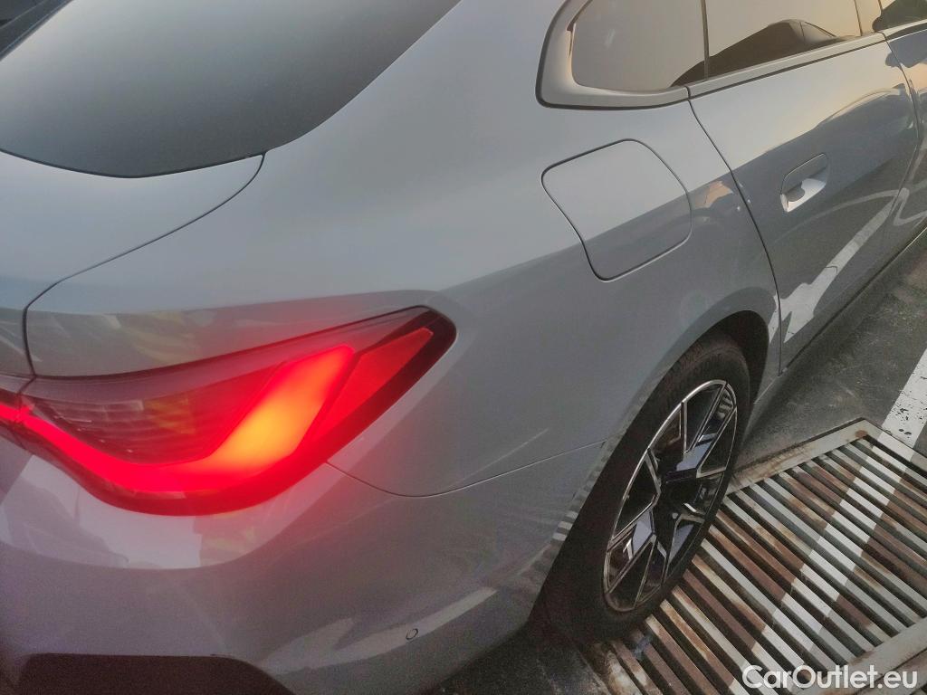  Bmw  Serie 4 BMW  / 2020 / 5P / berlina con portón Gran Coupé 420d #PAQUETE M# #15