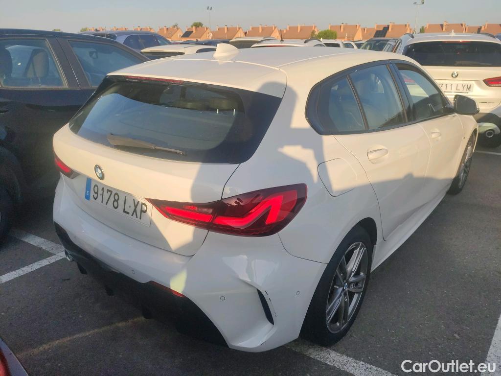  Bmw  Serie 1 BMW  / 2019 / 5P / berlina con portón 118iA #PAQUETE M# #27
