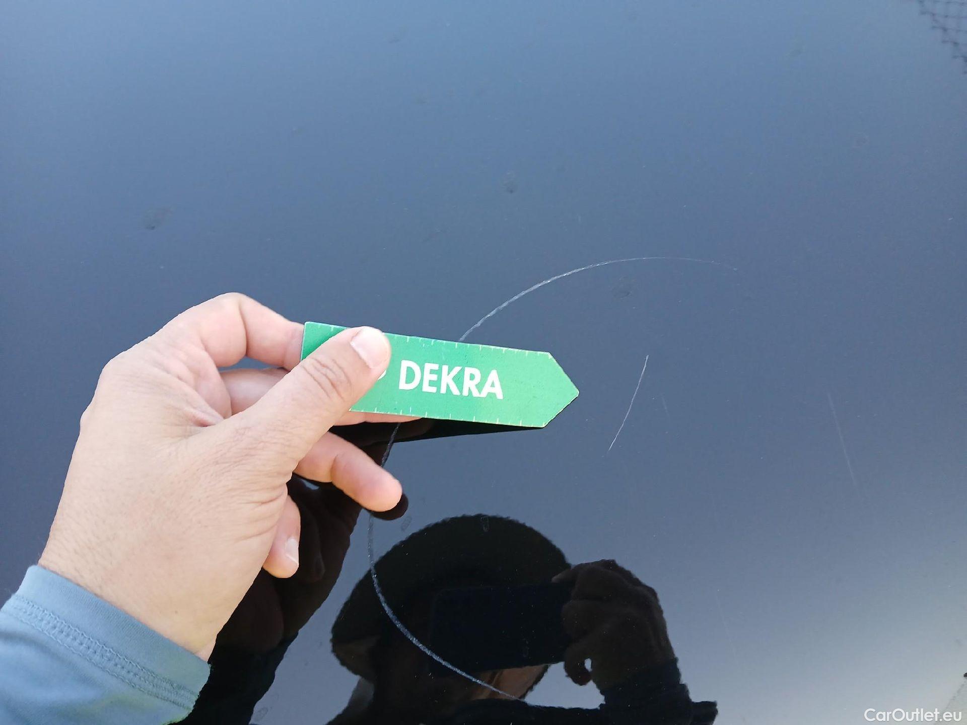 Hyundai  Konna HYUNDAI Kona / 2023 / 5P / todoterreno 1.6 GDI HEV Maxx DCT #1