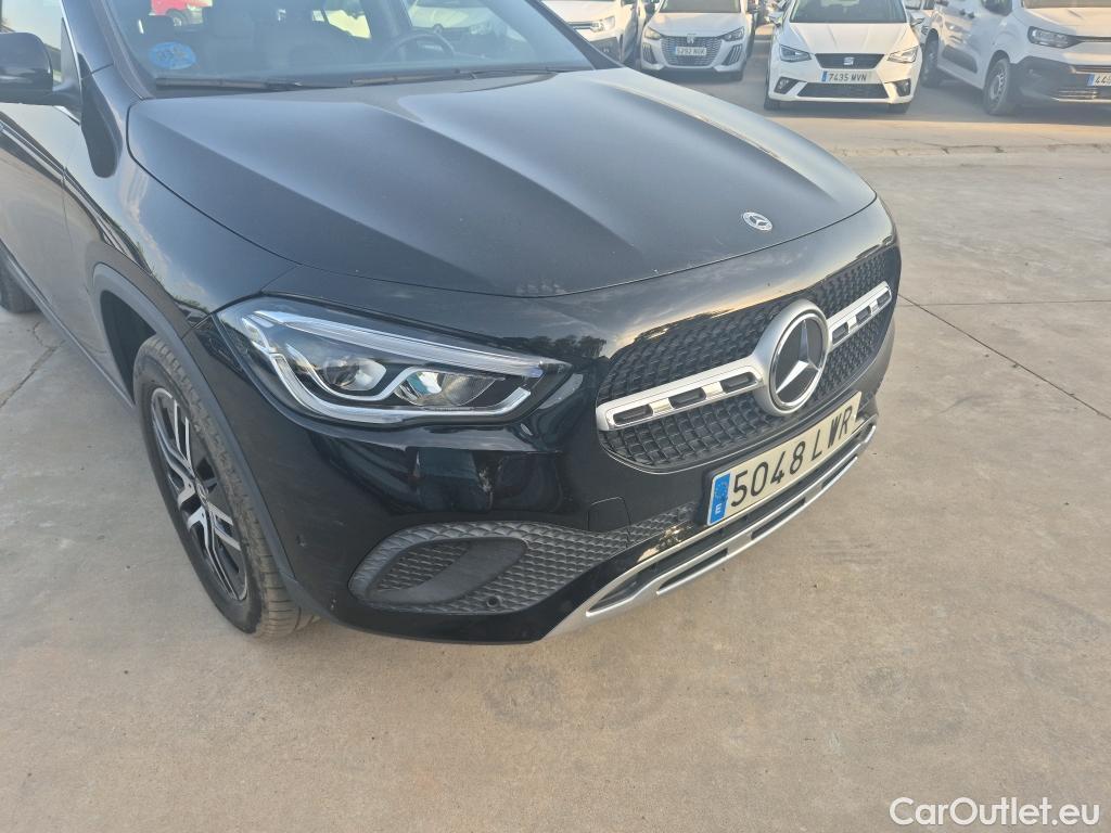  Mercedes  GLA MERCEDES-BENZ  / 2020 / 5P / todoterreno  250 e #10