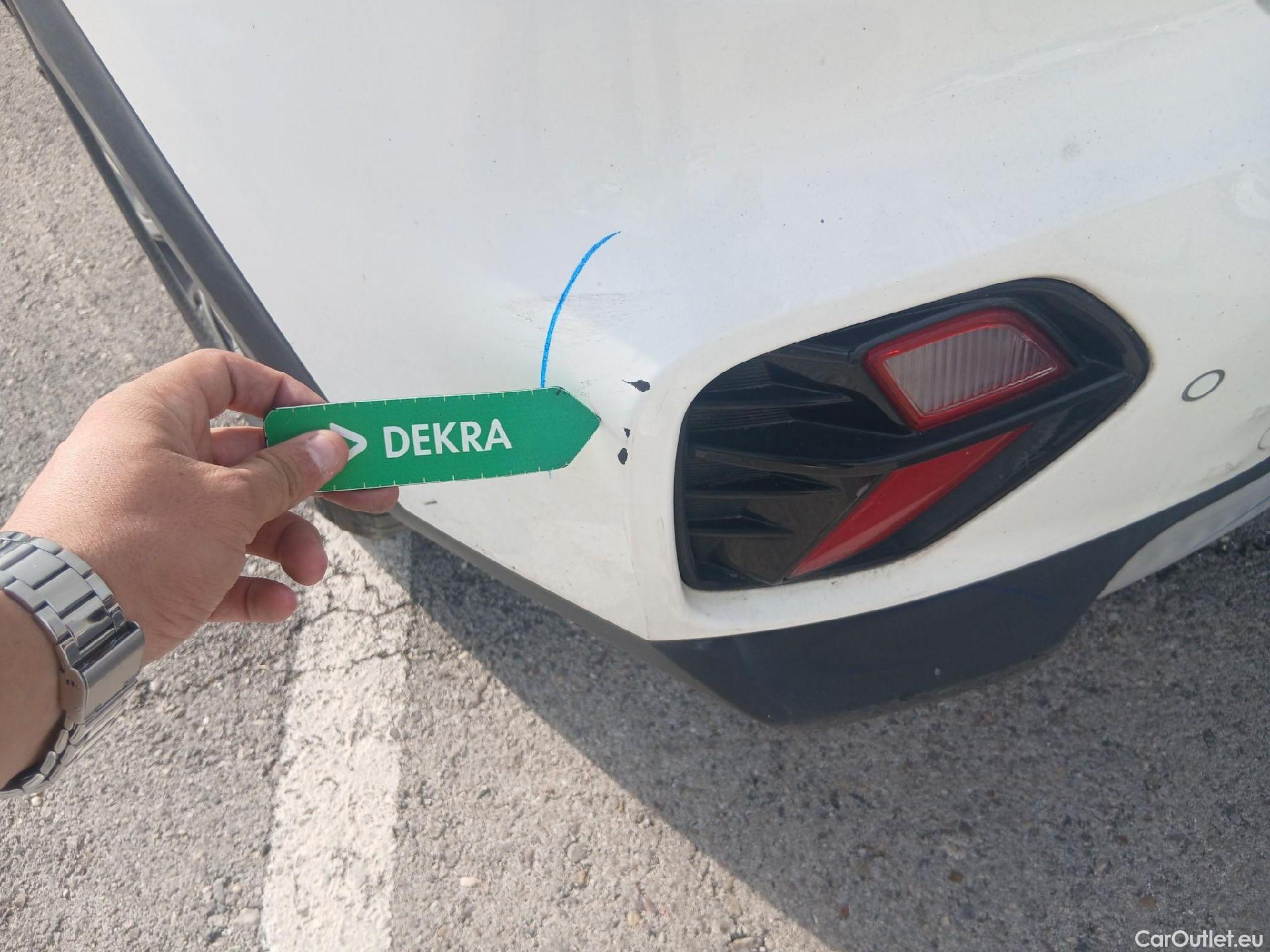  KIA  Niro KIA  / 2019 / 5P / crossover 1.6 GDi HEV 104kW (141CV) Drive #22