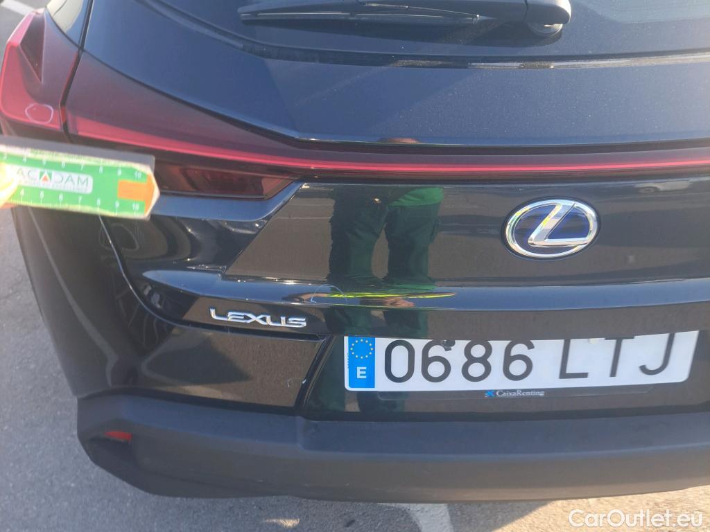  Lexus  UX LEXUS  / 2018 / 5P / todoterreno 2.0 250h Business #37