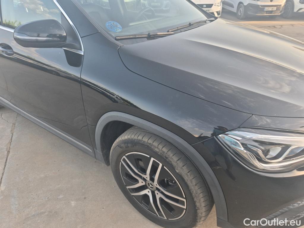  Mercedes  GLA MERCEDES-BENZ  / 2020 / 5P / todoterreno  250 e #23