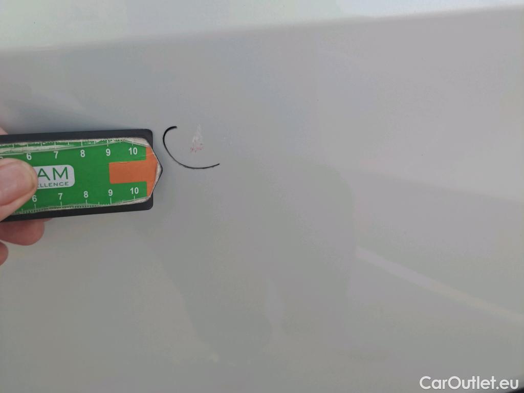  Toyota  RAV4 TOYOTA  / 2018 / 5P / todoterreno 2.5l 220H Luxury #35