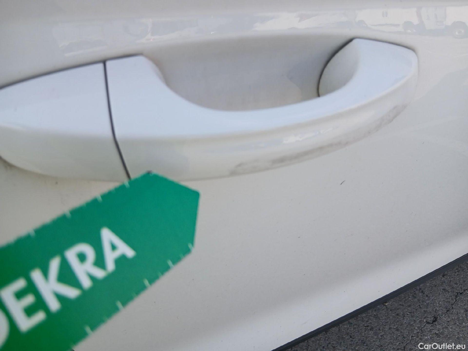  Seat  Arona SEAT  / 2021 / 5P / todoterreno 1.0 TSI 81kW (110CV) Style XL(SP) #40