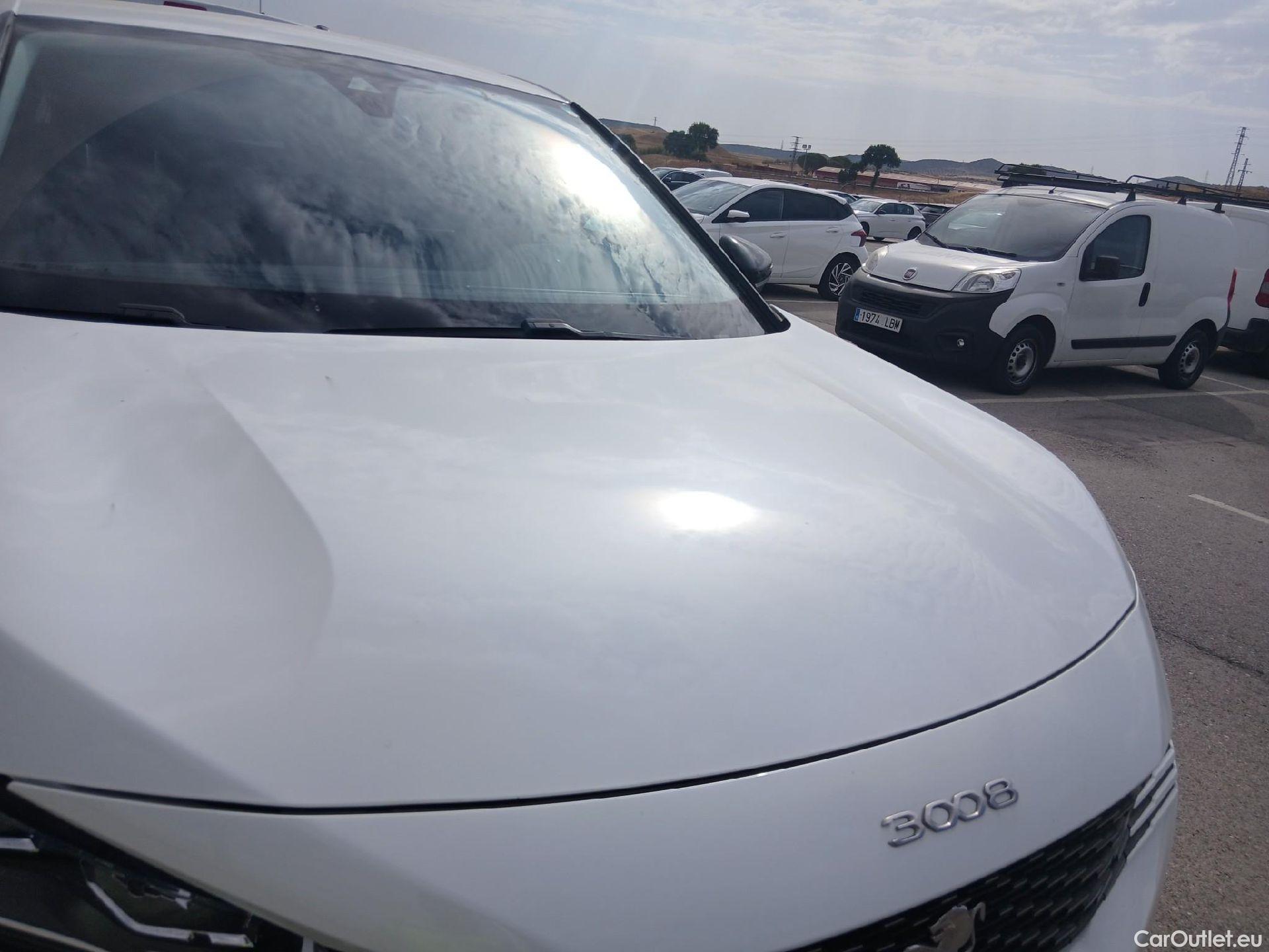  Peugeot  3008 PEUGEOT  / 2020 / 5P / todoterreno 1.5 BlueHDi 96kW (130CV) S&S Allure Pack #11