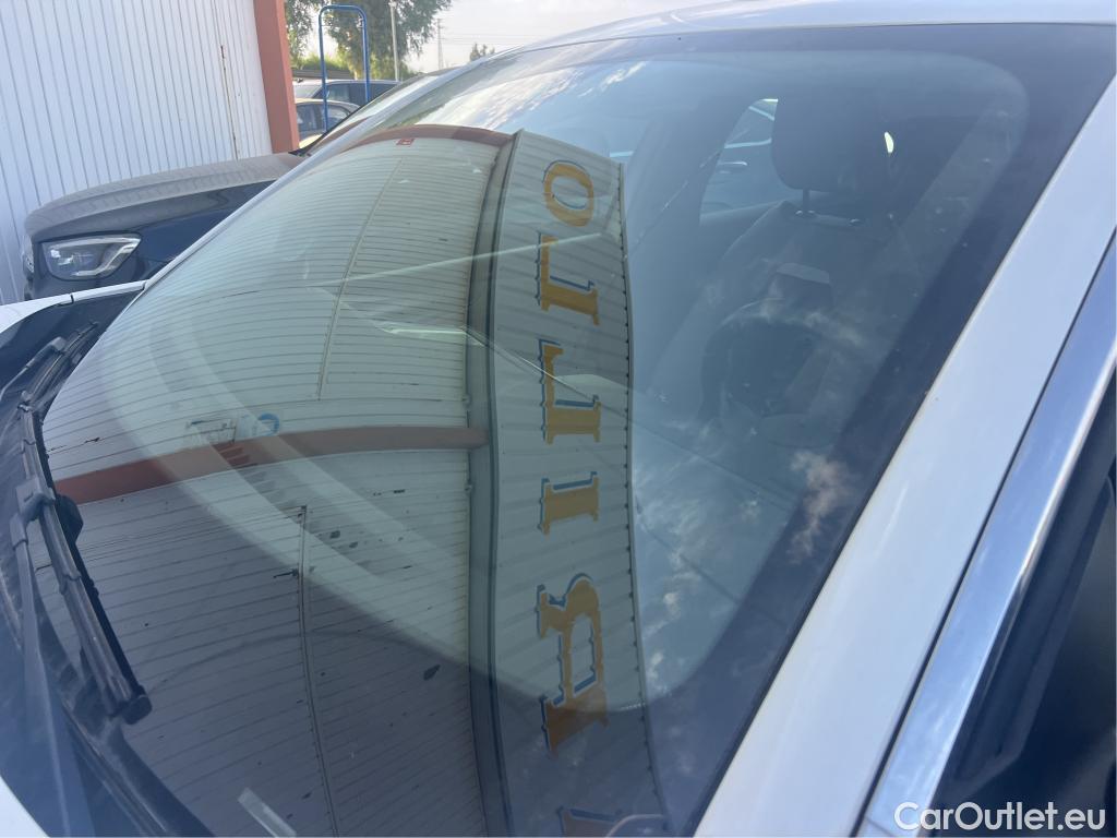  Opel  Mokka OPEL  / 2020 / 5P / todoterreno 1.2 T 74kW (100 CV) Business Elegance #1