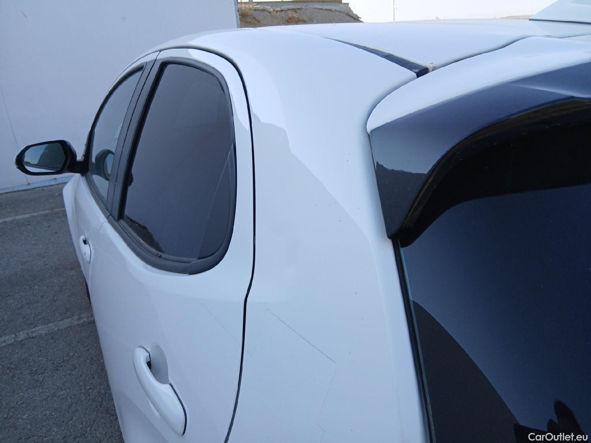  Toyota  Yaris TOYOTA  1.5 120H Business Plus #14