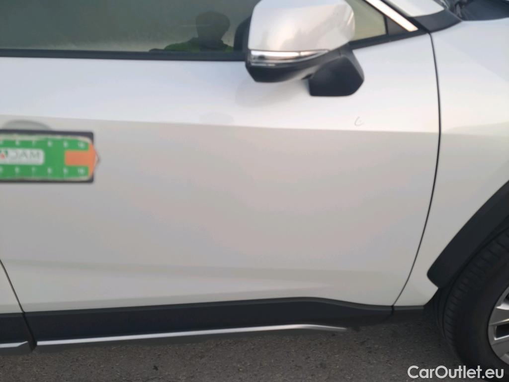  Toyota  RAV4 TOYOTA  / 2018 / 5P / todoterreno 2.5l 220H Luxury #37