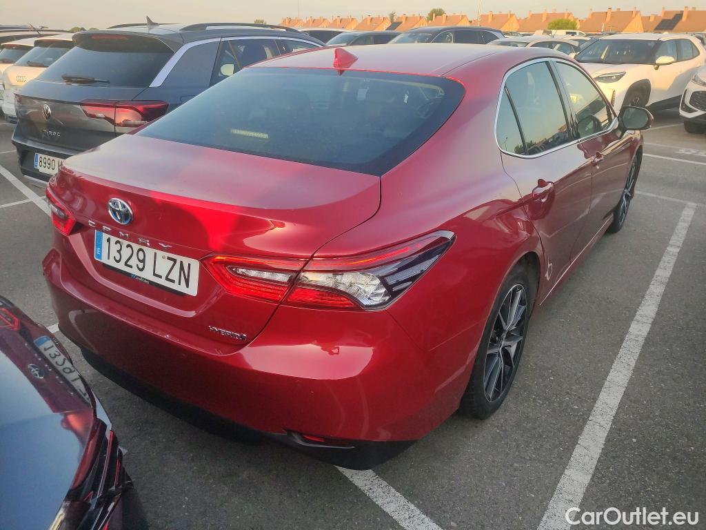 Toyota  Camry TOYOTA  / 2021 / 4P / sedán 2.5 220H Luxury #14