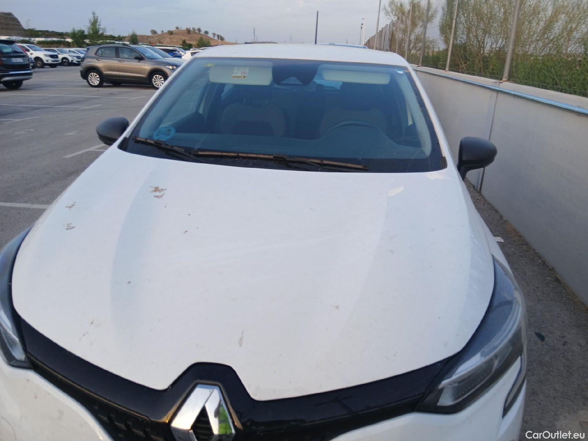  Renault  Clio RENAULT  / 2019 / 5P / berlina con portón Business SCe 53 kW (72CV) #9