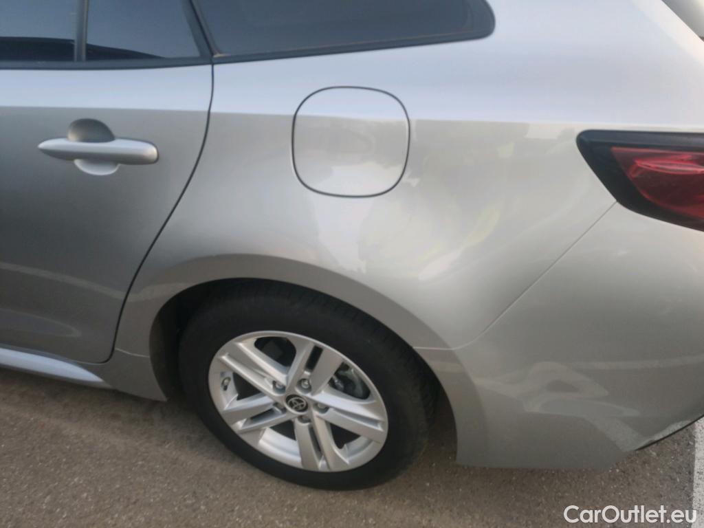  Toyota  Corolla TOYOTA  / 2019 / 5P / familiar 1.8 125H ACTIVE TECH E-CVT TOU SPORT #14
