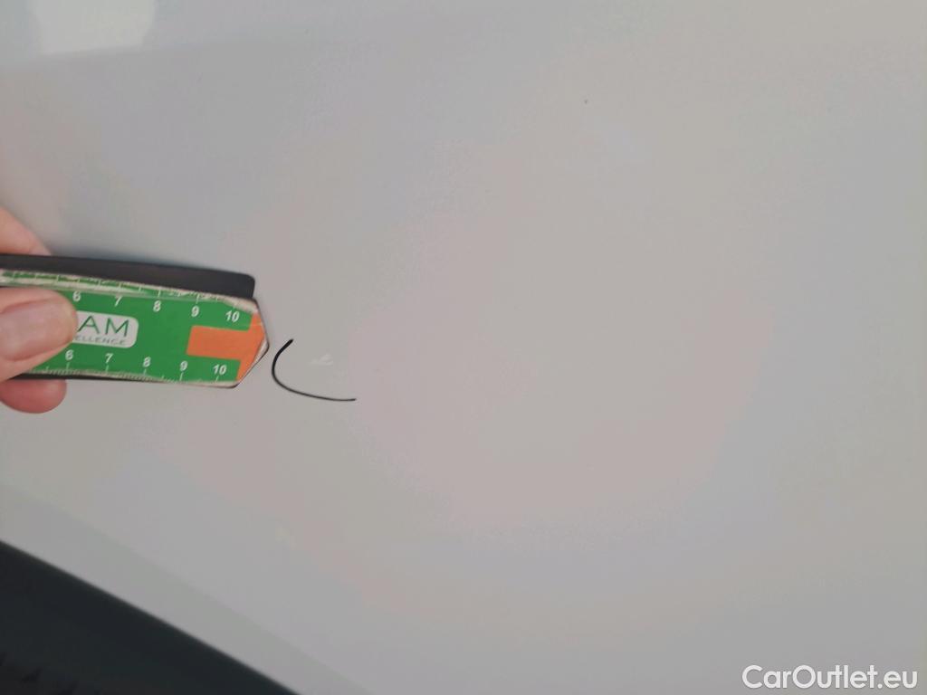  Toyota  RAV4 TOYOTA  / 2018 / 5P / todoterreno 2.5l 220H Luxury #40