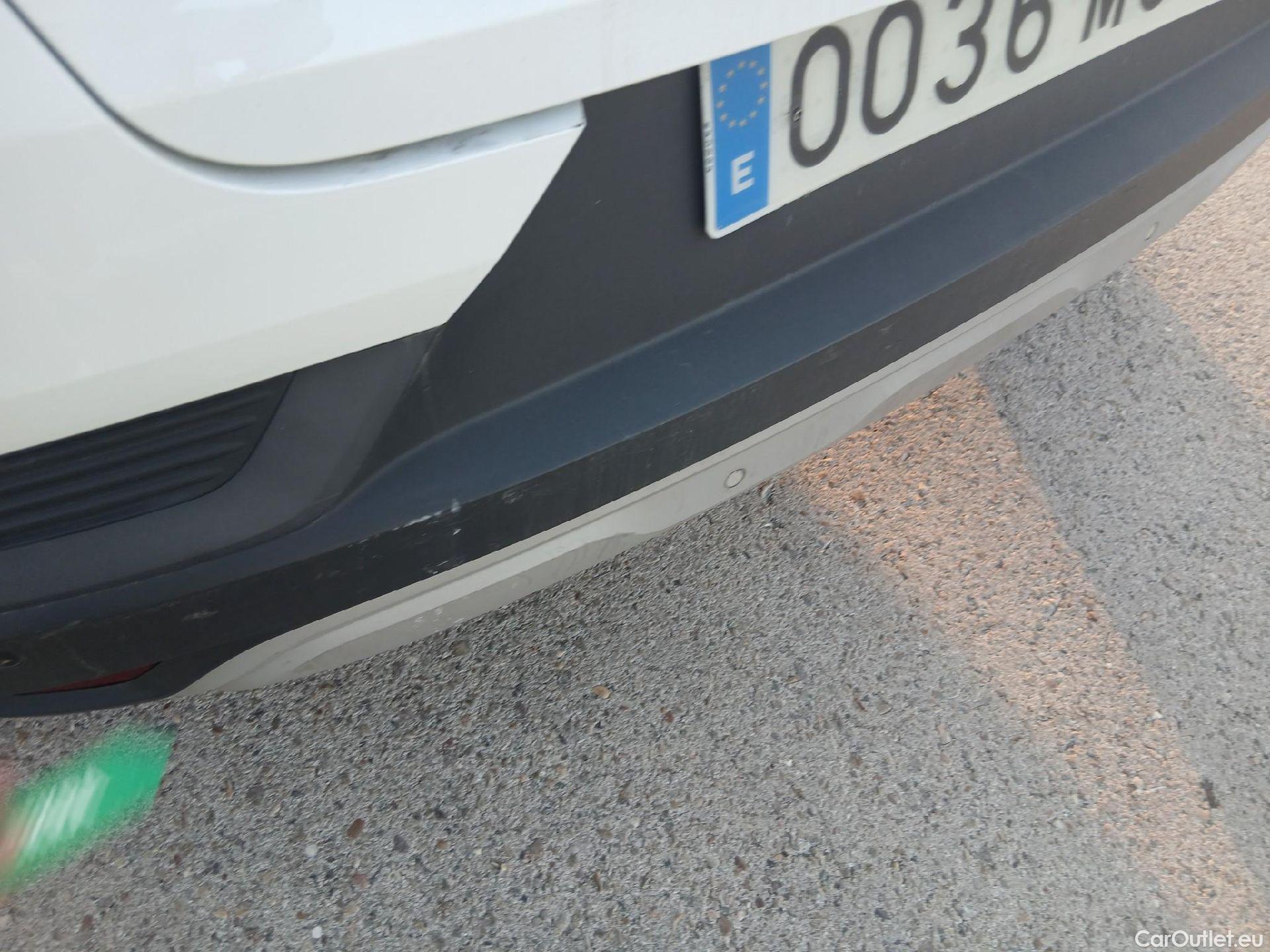  Renault  Captur RENAULT  / 2020 / 5P / todoterreno equilibre TCe 74 kW (100CV) GLP #14