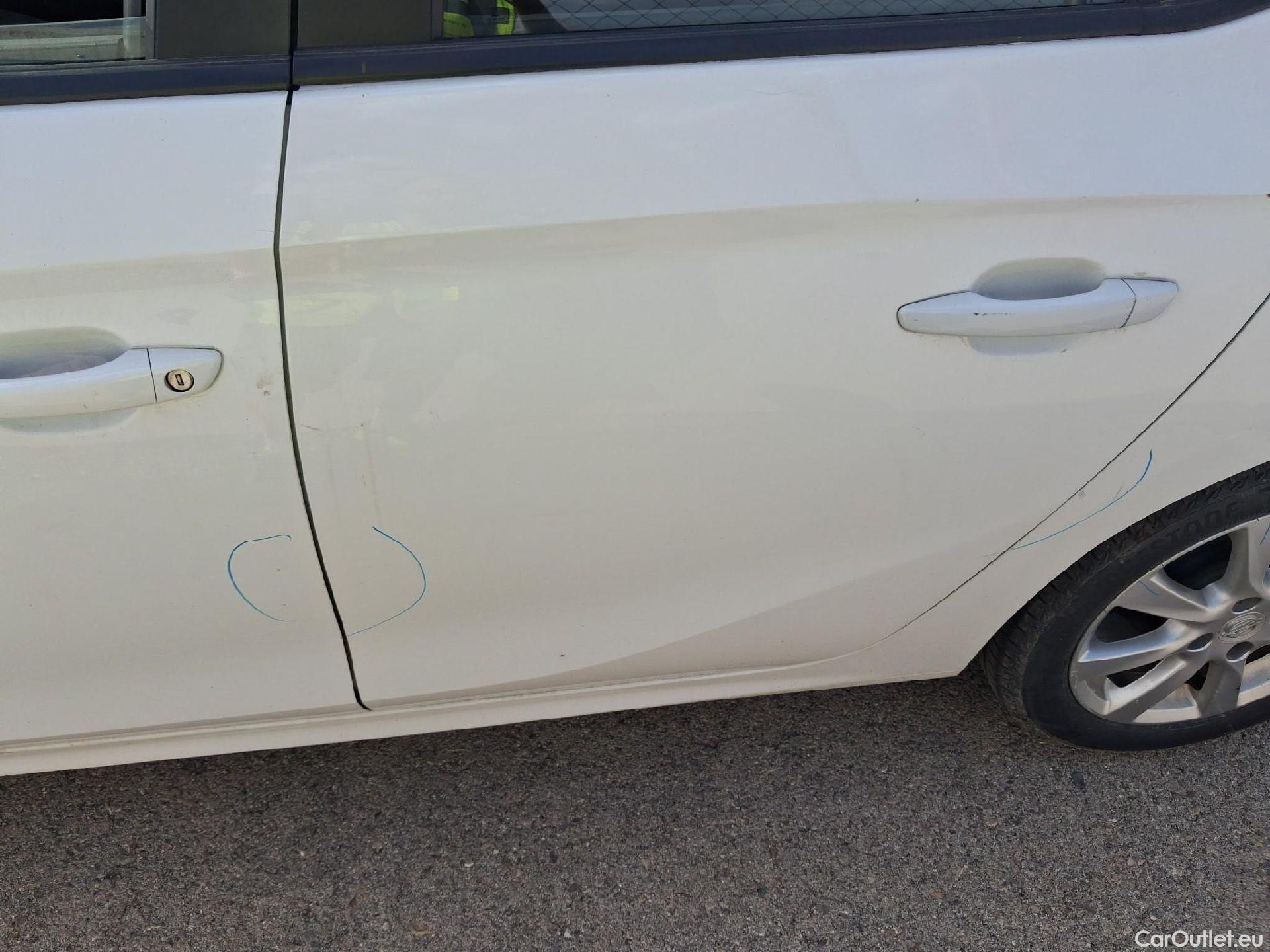  Opel  Corsa OPEL  / 2019 / 5P / berlina con portón 1.2 XEL 55kW (75CV) Edition #21