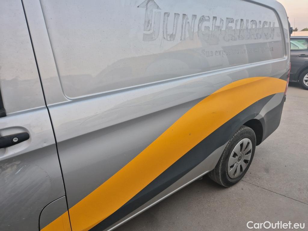  Mercedes  Vito MERCEDES-BENZ  / 2014 / 4P / furgón 111 CDI Larga #7